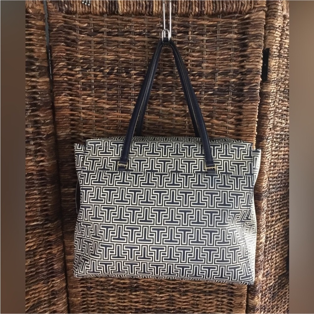 TORY BURCH - Picture 3 of 16